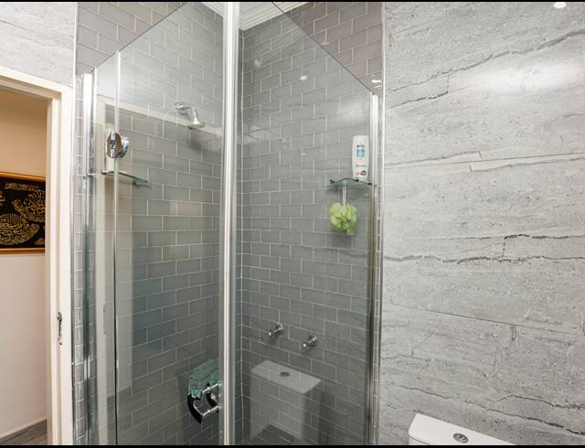 3 BEDROOM APARTMENT FOR SALE IN ESSENWOOD